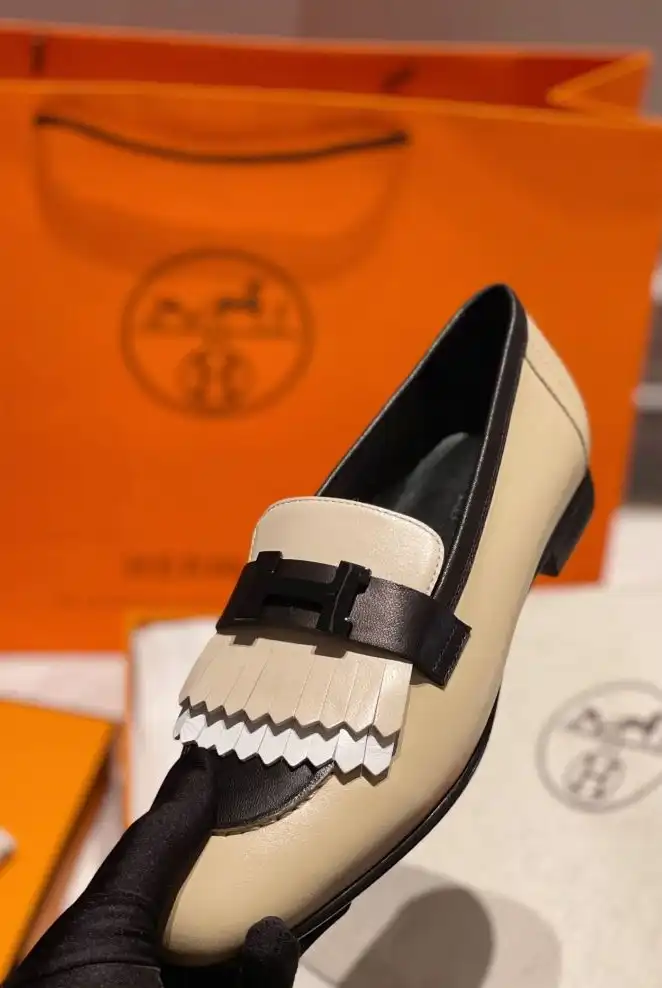 hype Hermes Leather Shoes