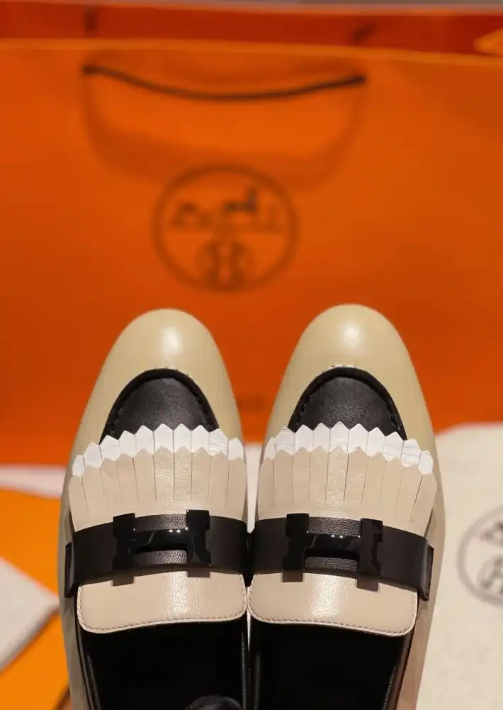 hype Hermes Leather Shoes