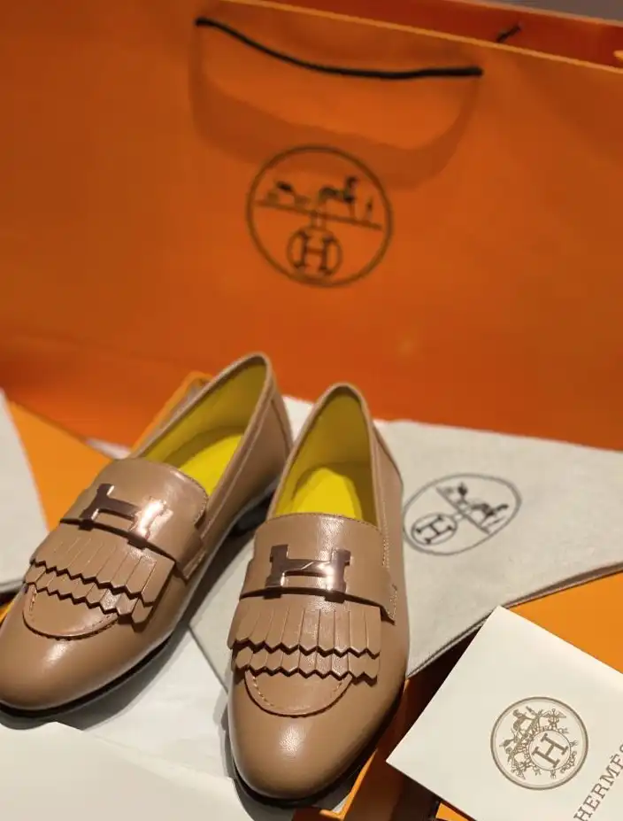 hype Hermes Leather Shoes