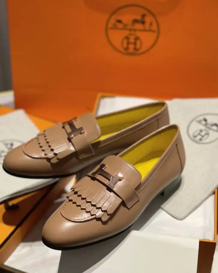 hype Hermes Leather Shoes