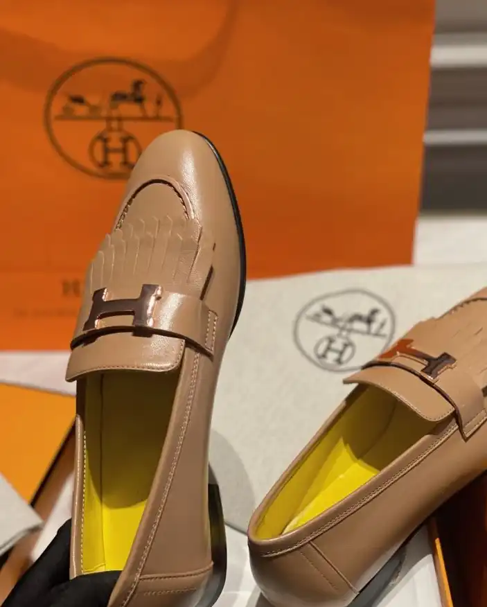 hype Hermes Leather Shoes