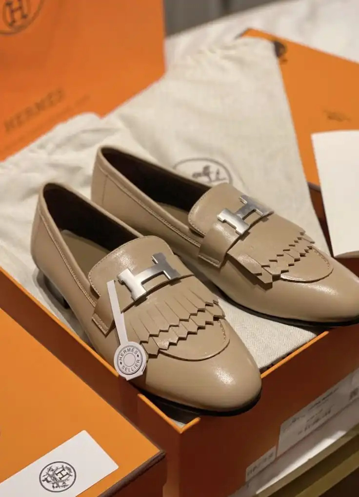 hype Hermes Leather Shoes