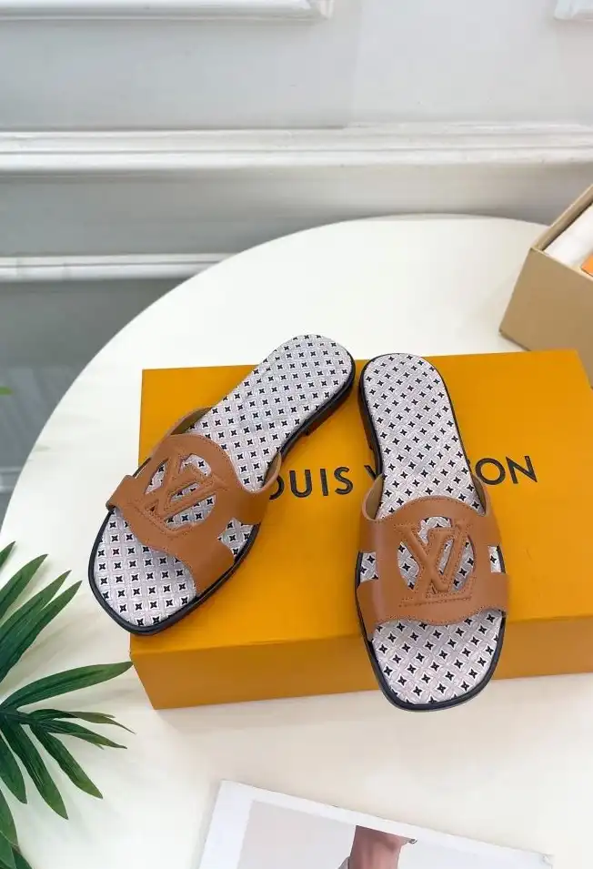 hype LV Slippers