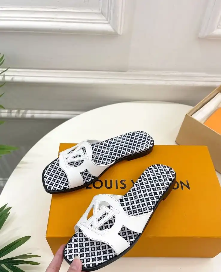 hype LV Slippers