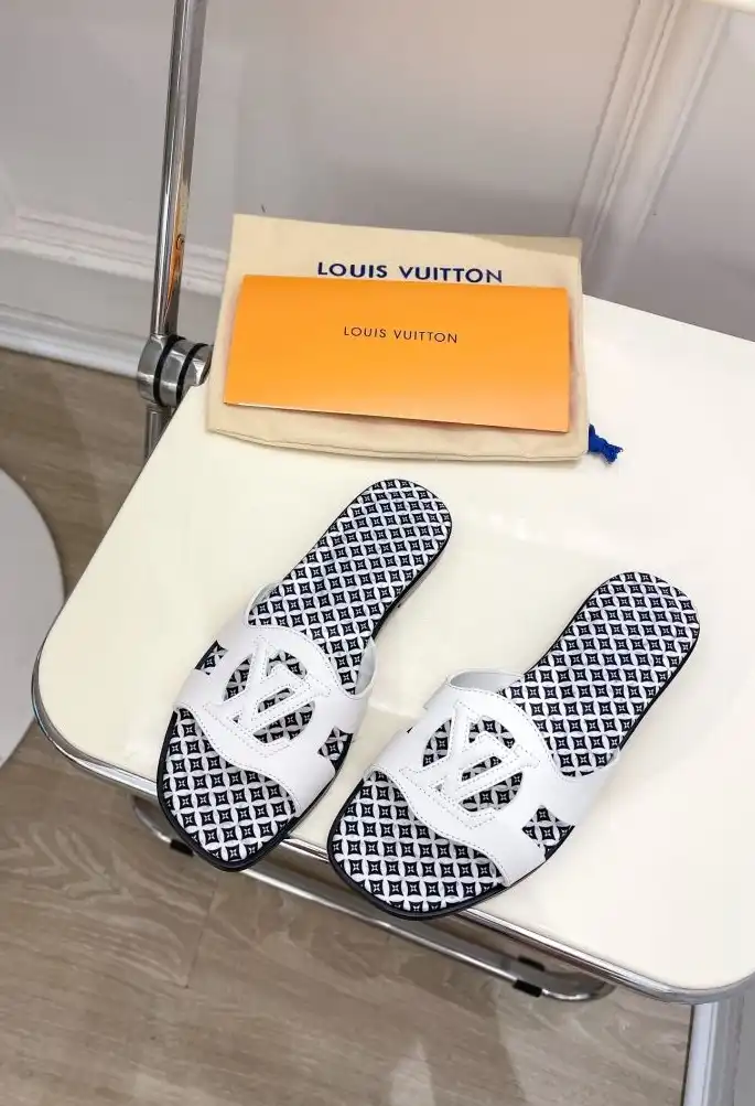 hype LV Slippers