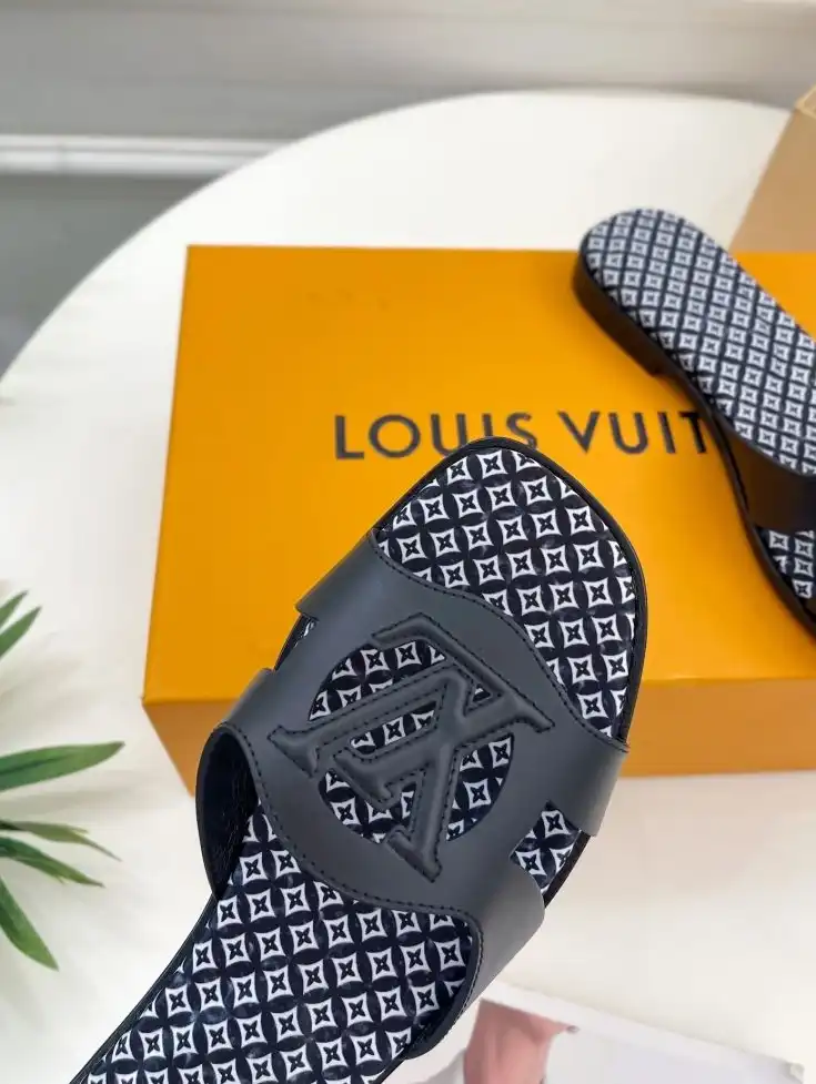 hype LV Slippers