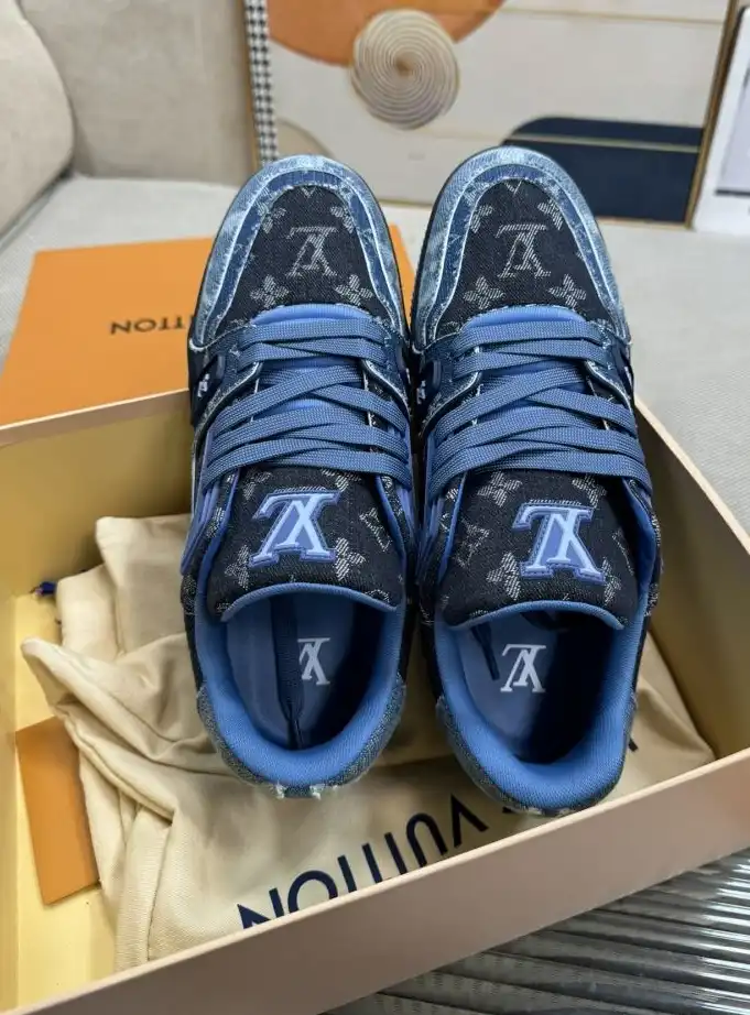 hype Louis Vuitton Sneakers