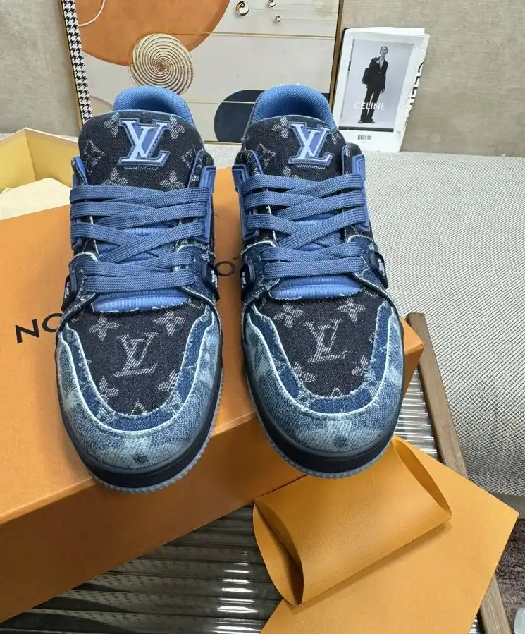 hype Louis Vuitton Sneakers