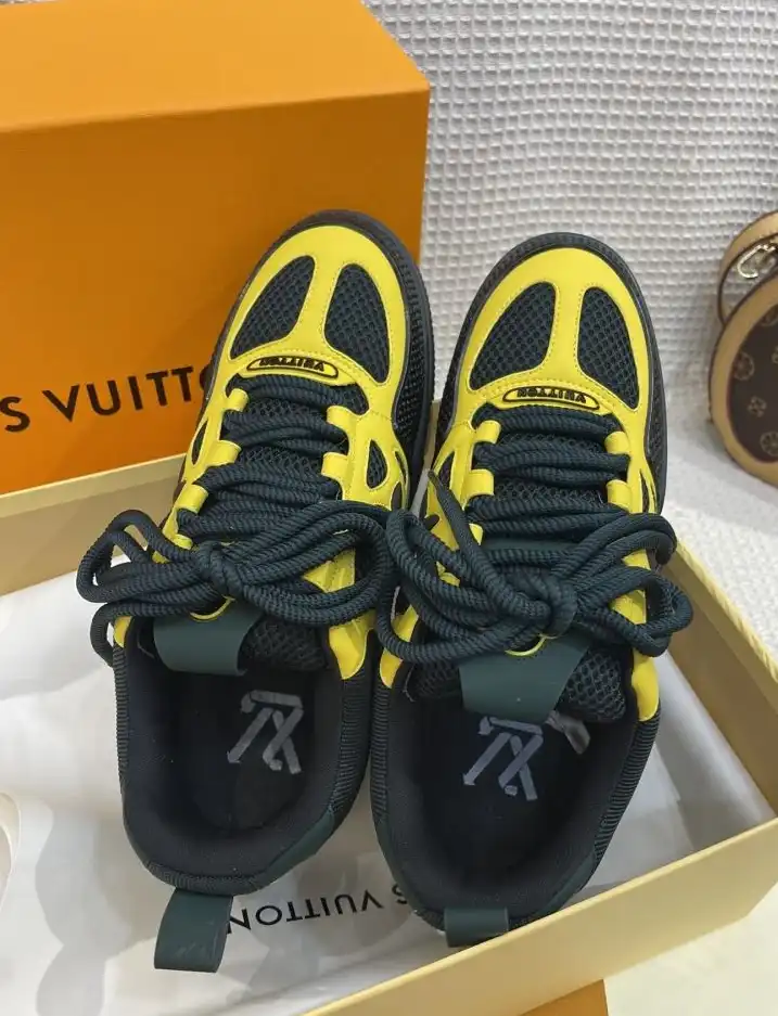 hype Louis Vuitton Sneakers