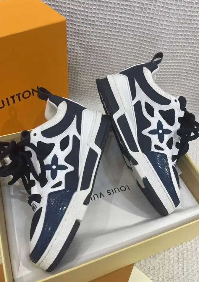 hype Louis Vuitton Sneakers