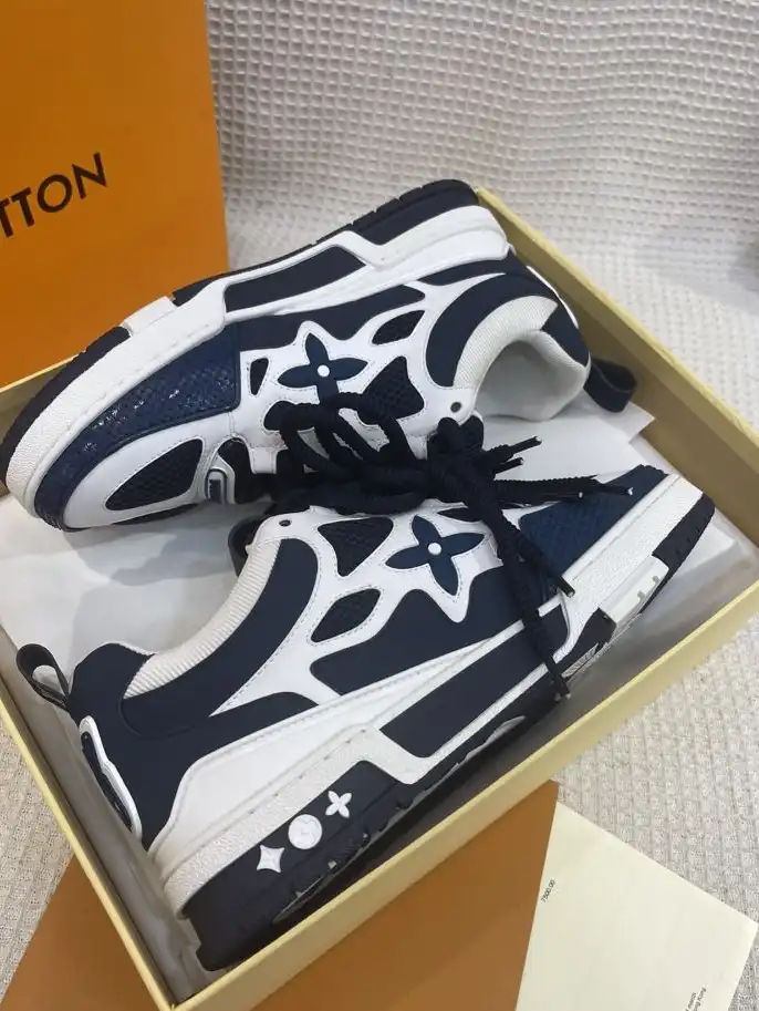 hype Louis Vuitton Sneakers