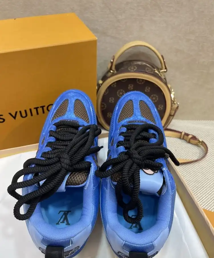 hype Louis Vuitton Sneakers