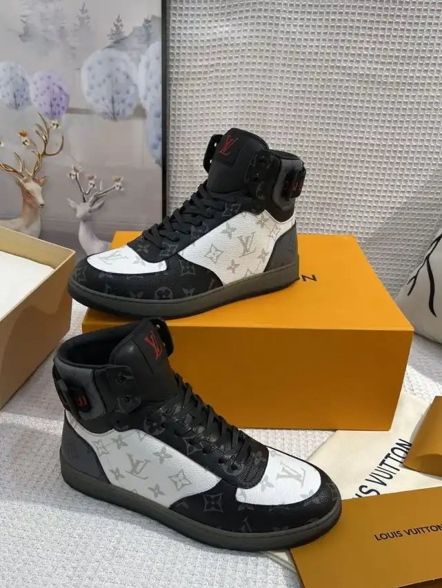 hype Louis Vuitton Sneakers