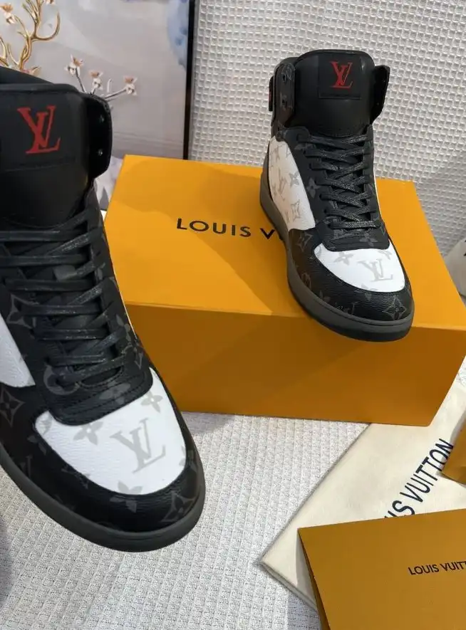 hype Louis Vuitton Sneakers