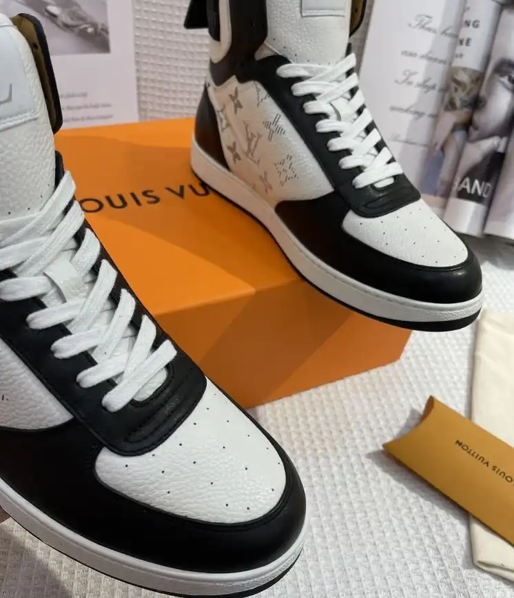 hype Louis Vuitton Sneakers