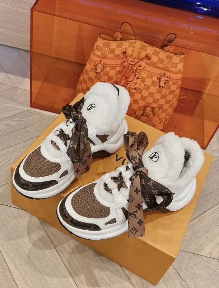 hype Louis Vuitton Sneakers