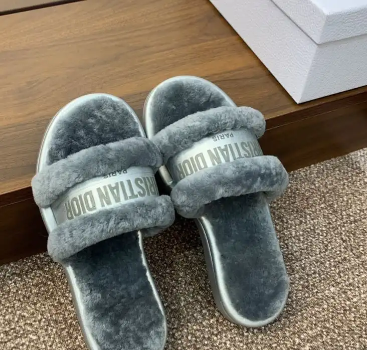 hype Christian Dior Slippers