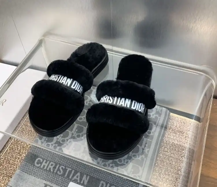 hype Christian Dior Slippers