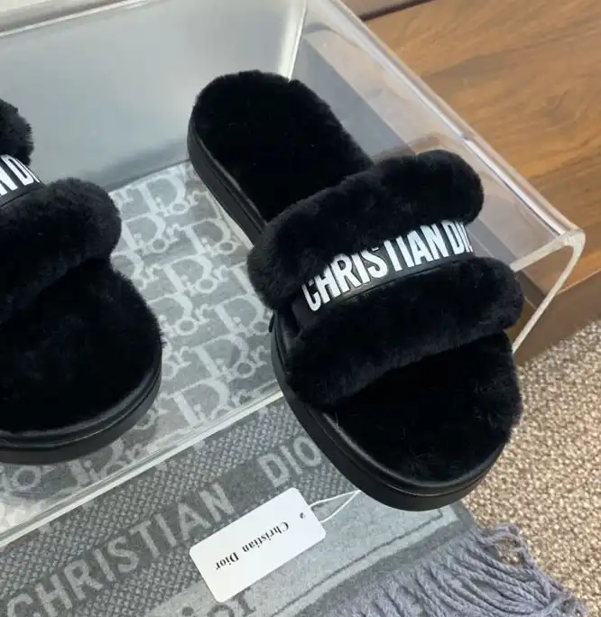 hype Christian Dior Slippers