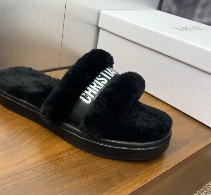 hype Christian Dior Slippers