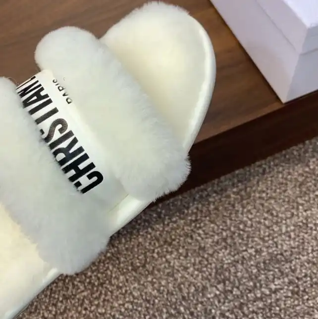 hype Christian Dior Slippers