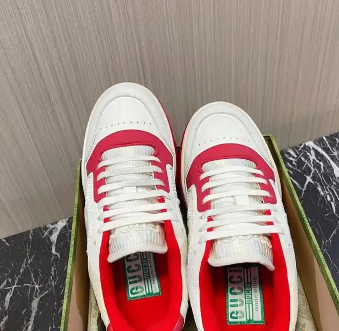 hype Gucci Sneakers