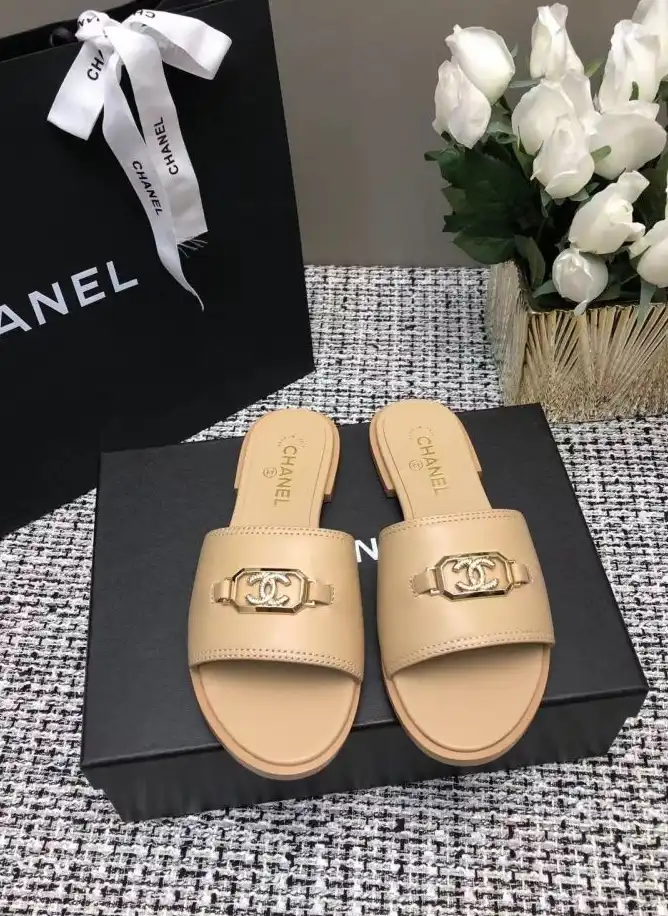 hype Chanel Slippers