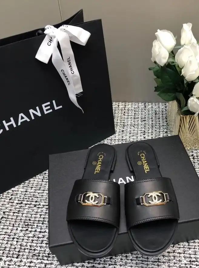 hype Chanel Slippers