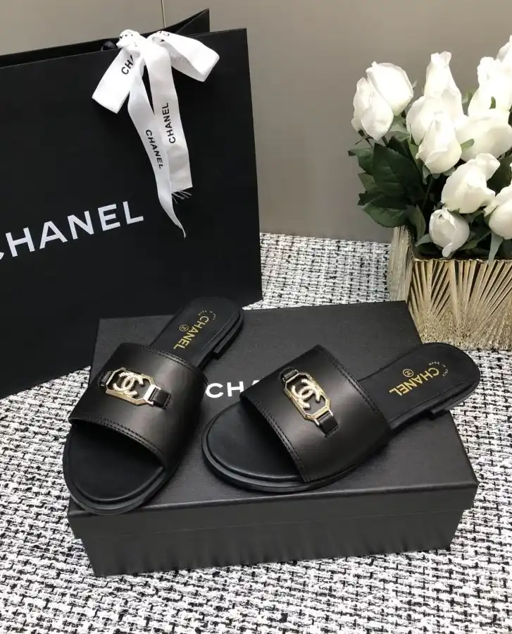 hype Chanel Slippers