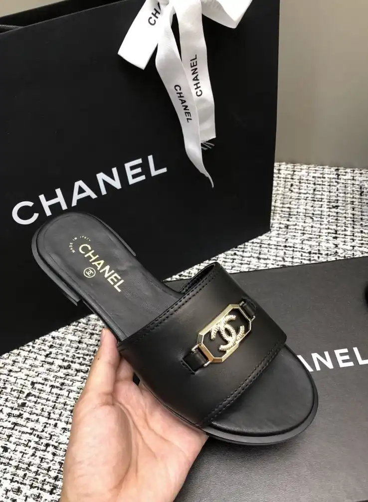 hype Chanel Slippers