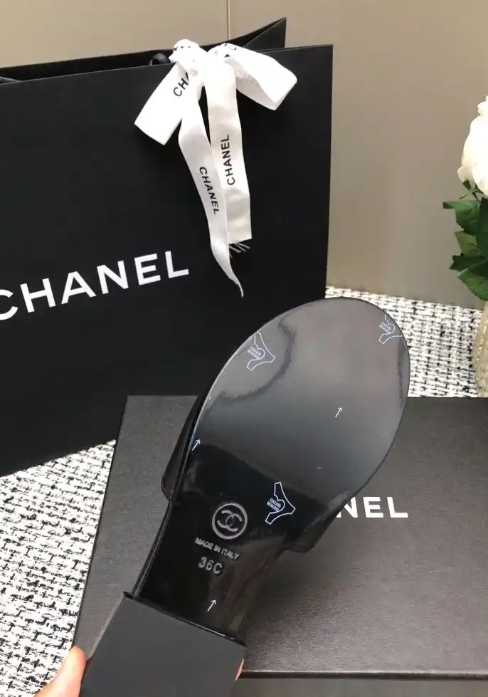 hype Chanel Slippers