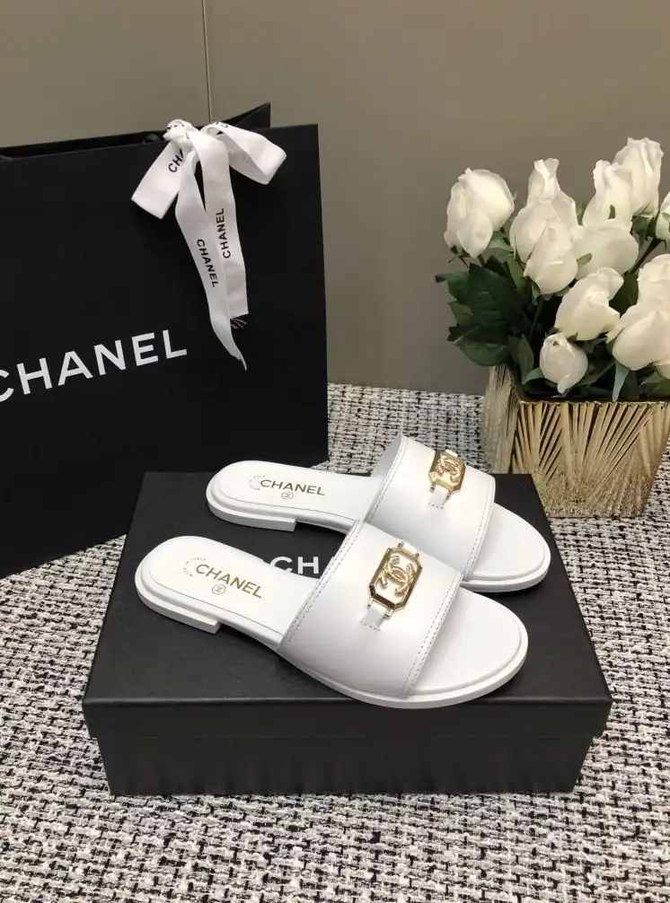 hype Chanel Slippers