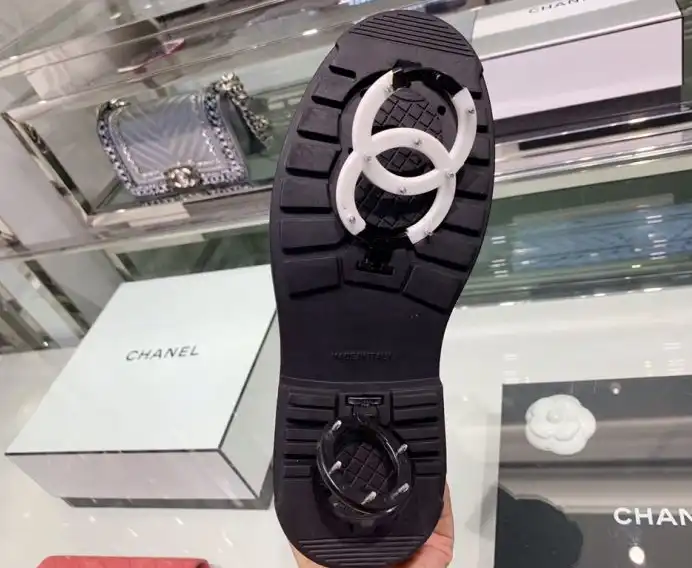 hype Chanel Boots