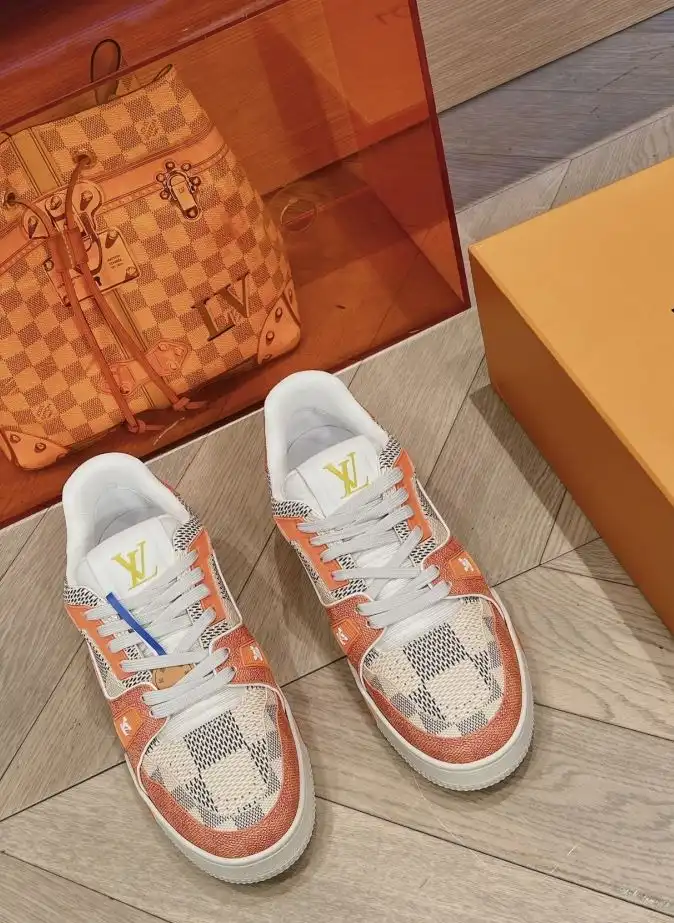 hype Louis Vuitton Sneakers