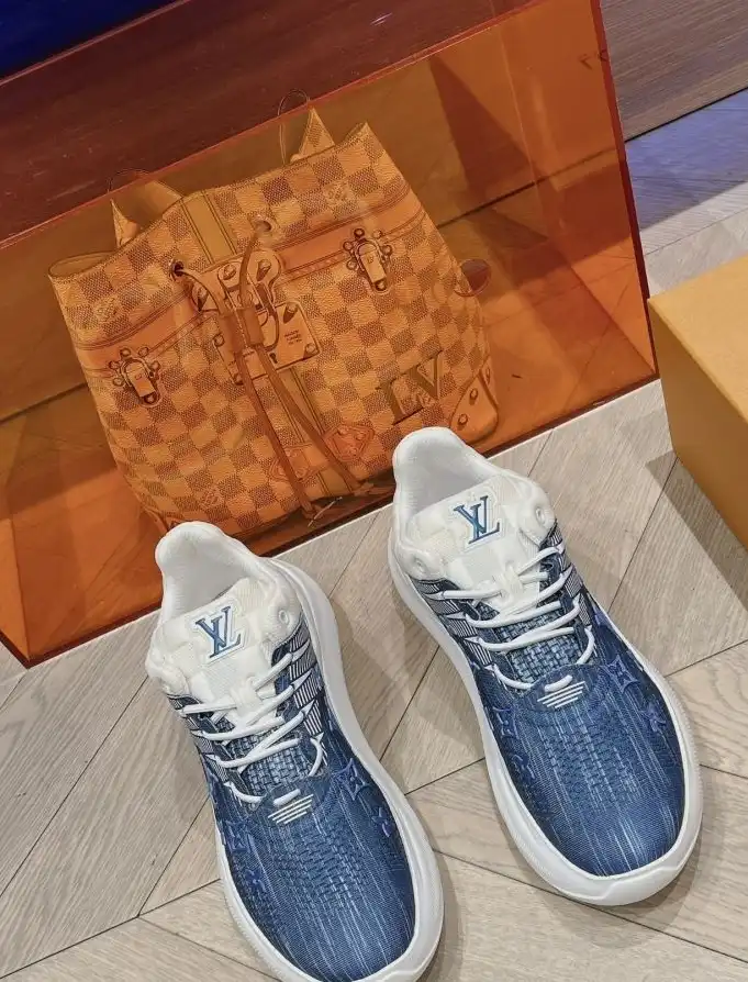 hype Louis Vuitton Sneakers