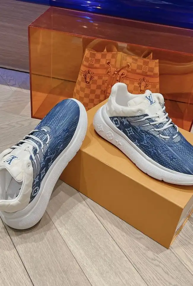 hype Louis Vuitton Sneakers