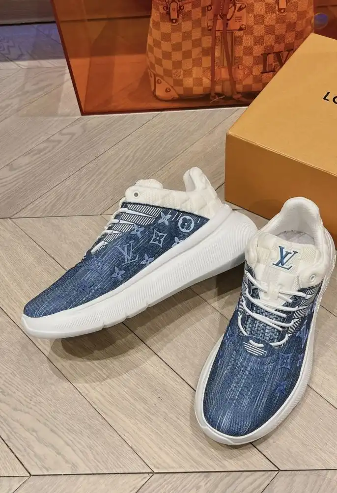 hype Louis Vuitton Sneakers