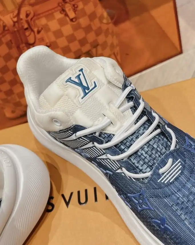 hype Louis Vuitton Sneakers