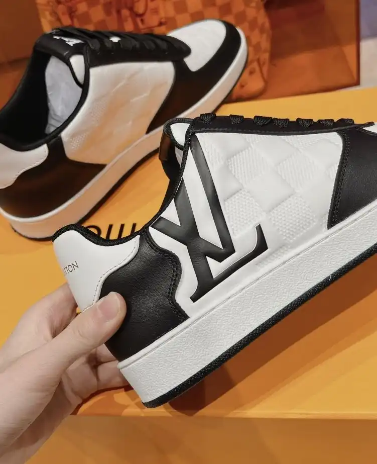 hype Louis Vuitton Sneakers