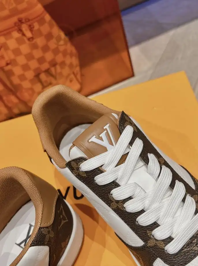 hype Louis Vuitton Sneakers