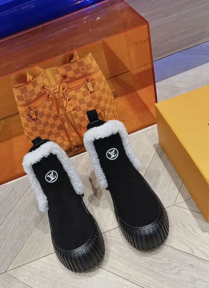 hype Louis Vuitton Boots