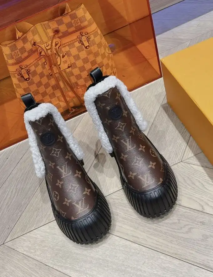 hype Louis Vuitton Boots