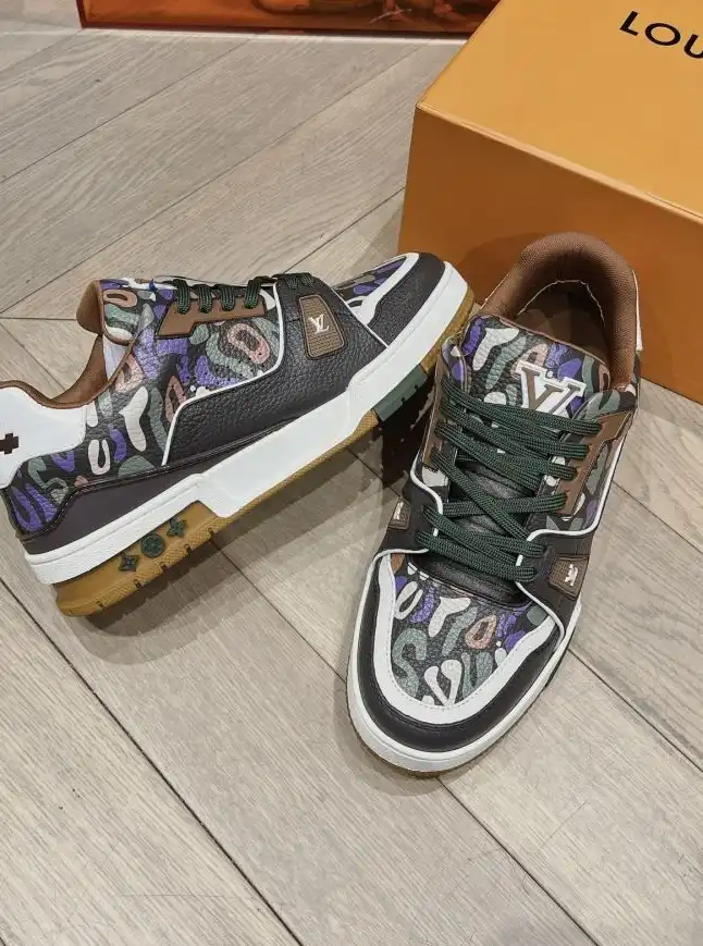 hype Louis Vuitton Sneakers