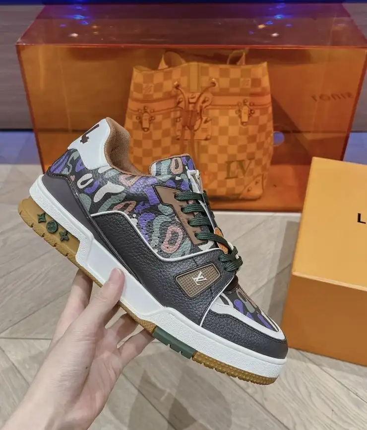 hype Louis Vuitton Sneakers