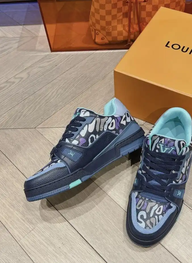 hype Louis Vuitton Sneakers