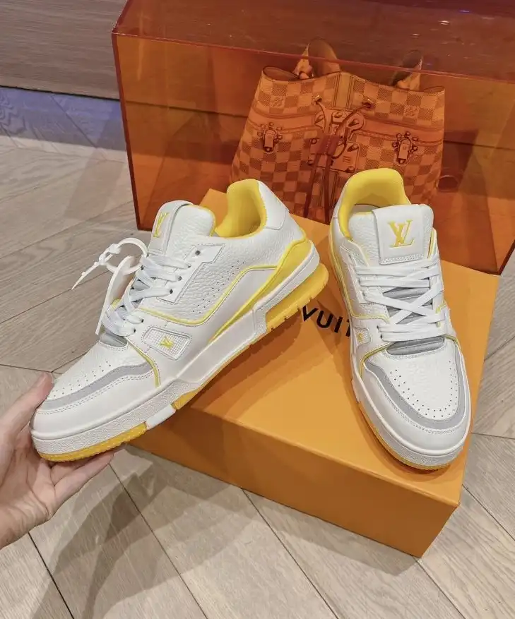 hype Louis Vuitton Sneakers