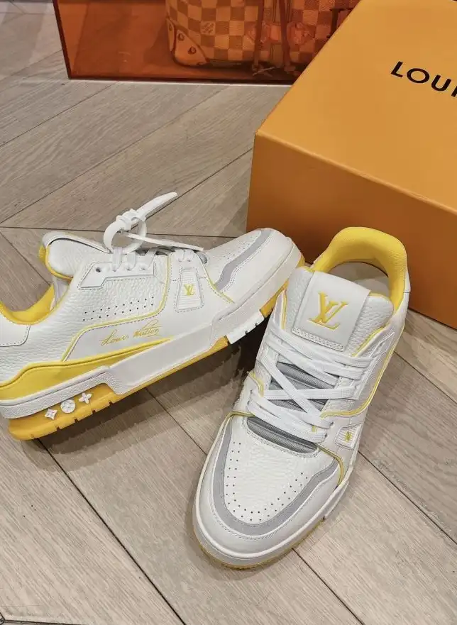 hype Louis Vuitton Sneakers