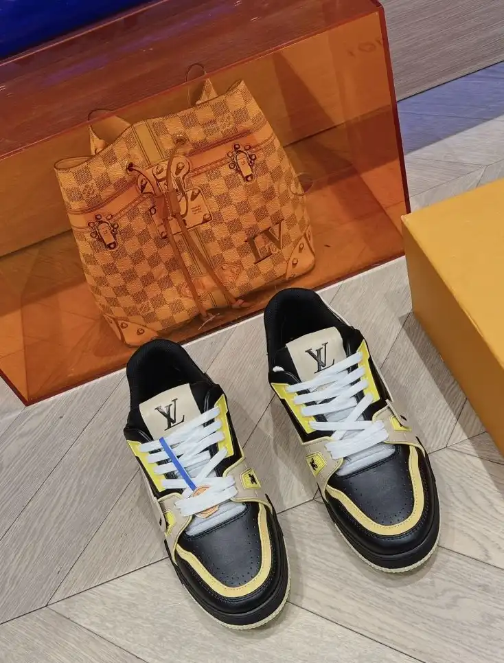 hype Louis Vuitton Sneakers