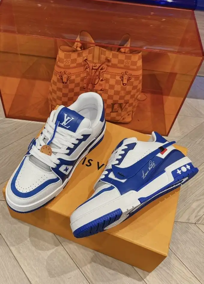 hype Louis Vuitton Sneakers