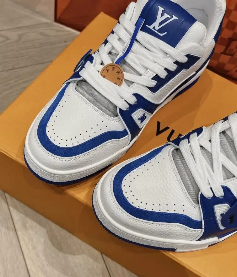 hype Louis Vuitton Sneakers